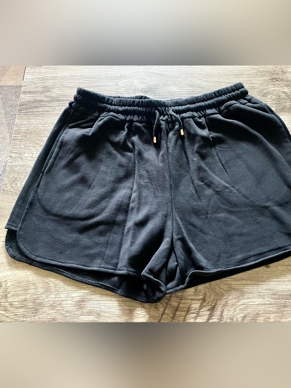 Black swest shorts